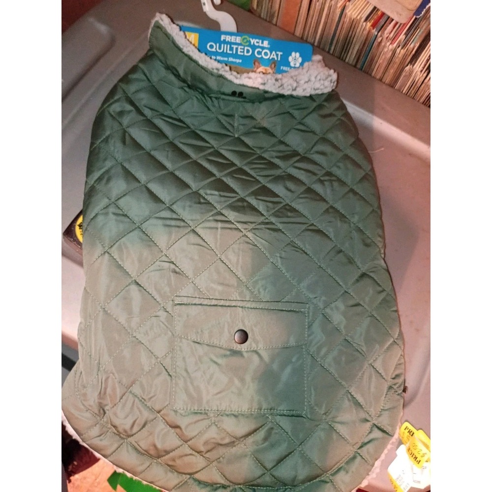 Free Cycle Fleece Coat For Dog Size M 25-50lb Bay leaf Sage‎